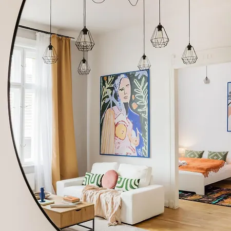 Pastel Dream 3br Gem Artful Spacious * Budapest
