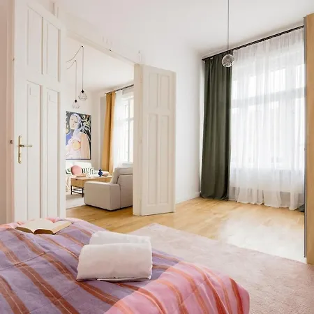 Apartman Pastel Dream 3br Gem Artful Spacious Budapest