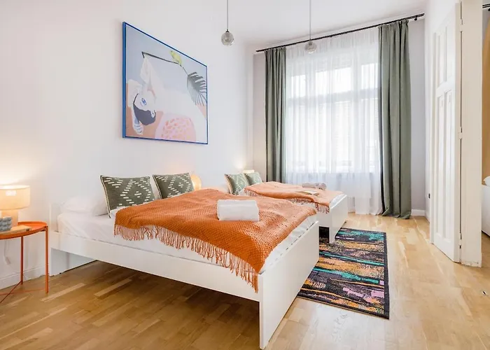 Apartament Pastel Dream 3br Gem Artful Spacious