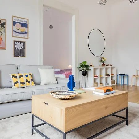 Pastel Dream 3br Gem Artful Spacious * 布达佩斯