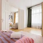 Apartment Pastel Dream 3br Gem Artful Spacious Budapest